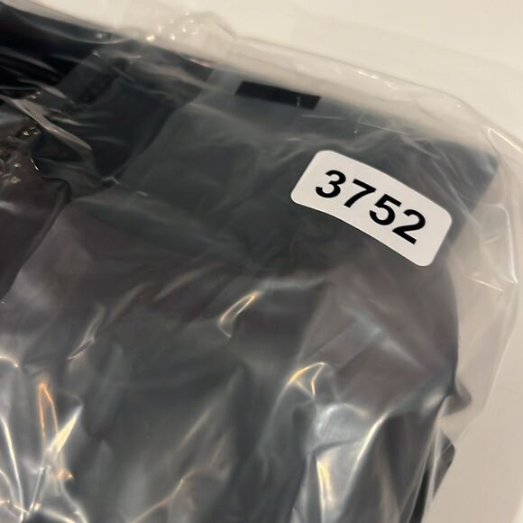 Lacoste mini skirt large pockets on sides - Picture 10 of 10